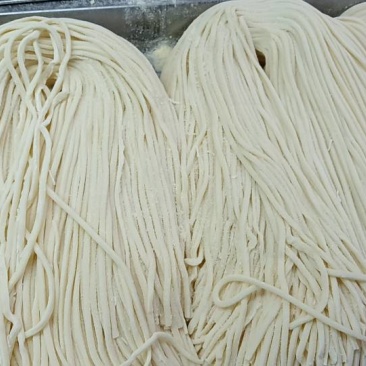长春朝阳区新鲜面条，大量有货，现货，欢迎老板选购