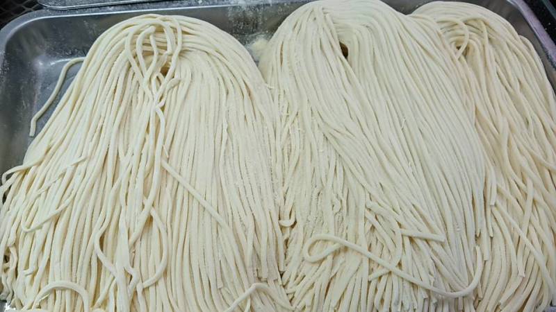 长春朝阳区新鲜面条，大量有货，现货，欢迎老板选购