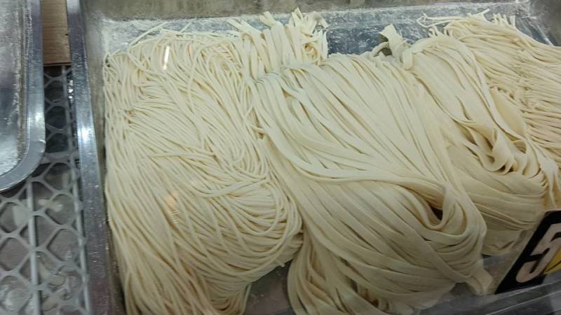 长春朝阳区新鲜面条，大量有货，现货，欢迎老板选购