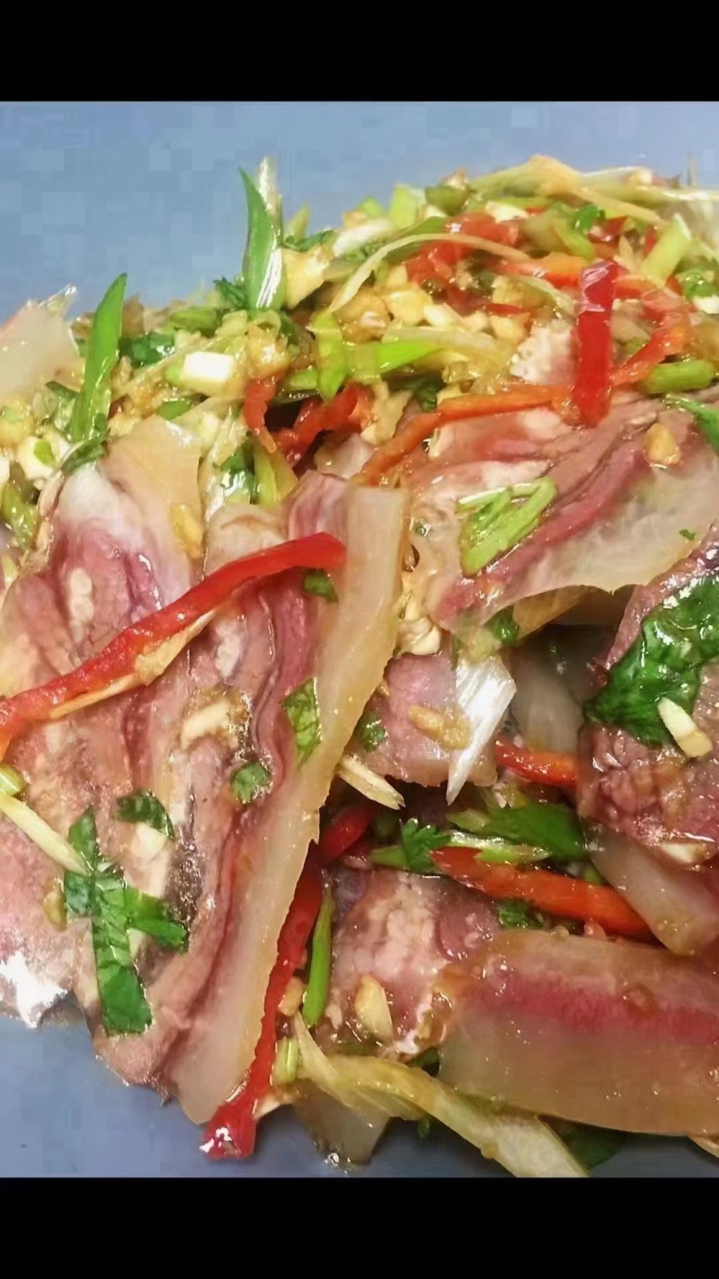厂家去骨熟牛头肉跑江湖地摊散装整箱冻全熟牛脸商用批发黄牛