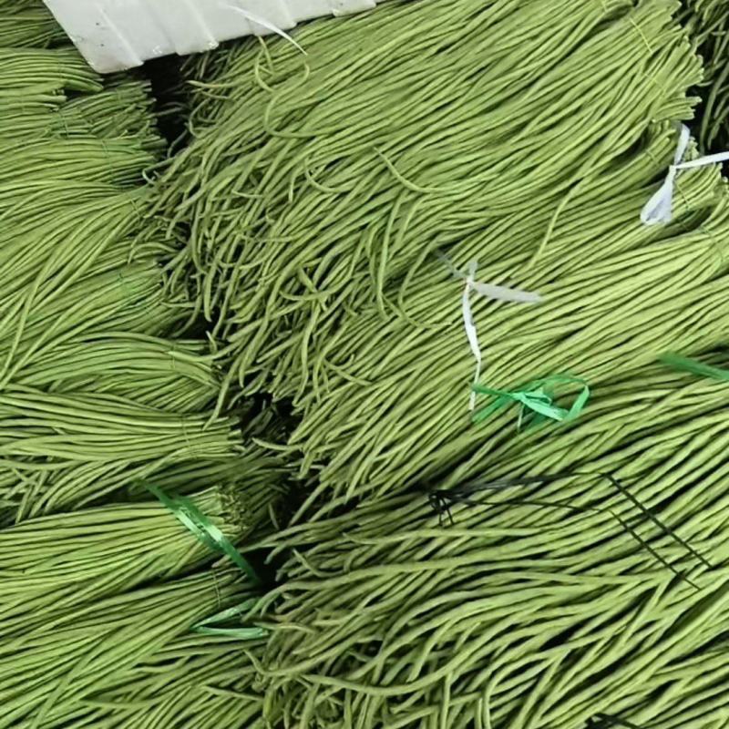 [推荐]长豆角，产地现货，大量对接市场，加工厂