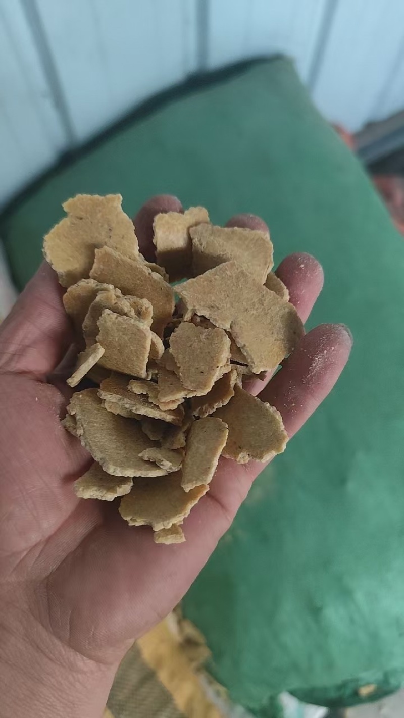 大豆饼，农家自榨，东北黑土地种植大豆压榨而成