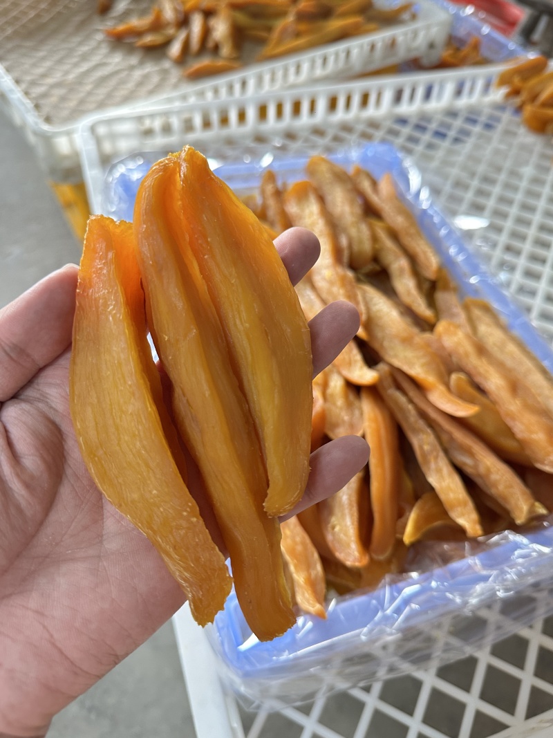 广西红薯干源头加工厂紫薯干小香薯散装独立包装一手货源