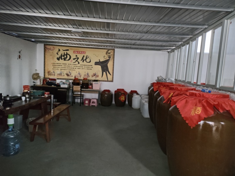 云南传统工艺包谷酒玉米酒纯粮酒小曲清香型白酒
