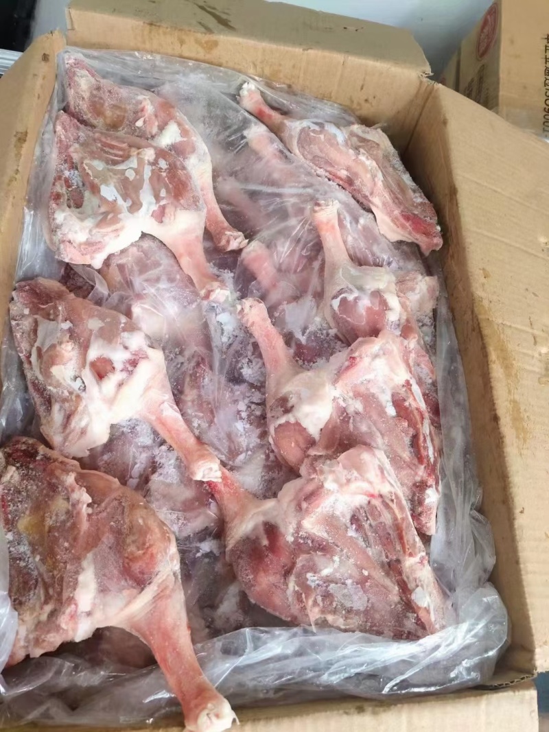 鸭边腿7公斤箱装，厂里发货，单个重量330克左右