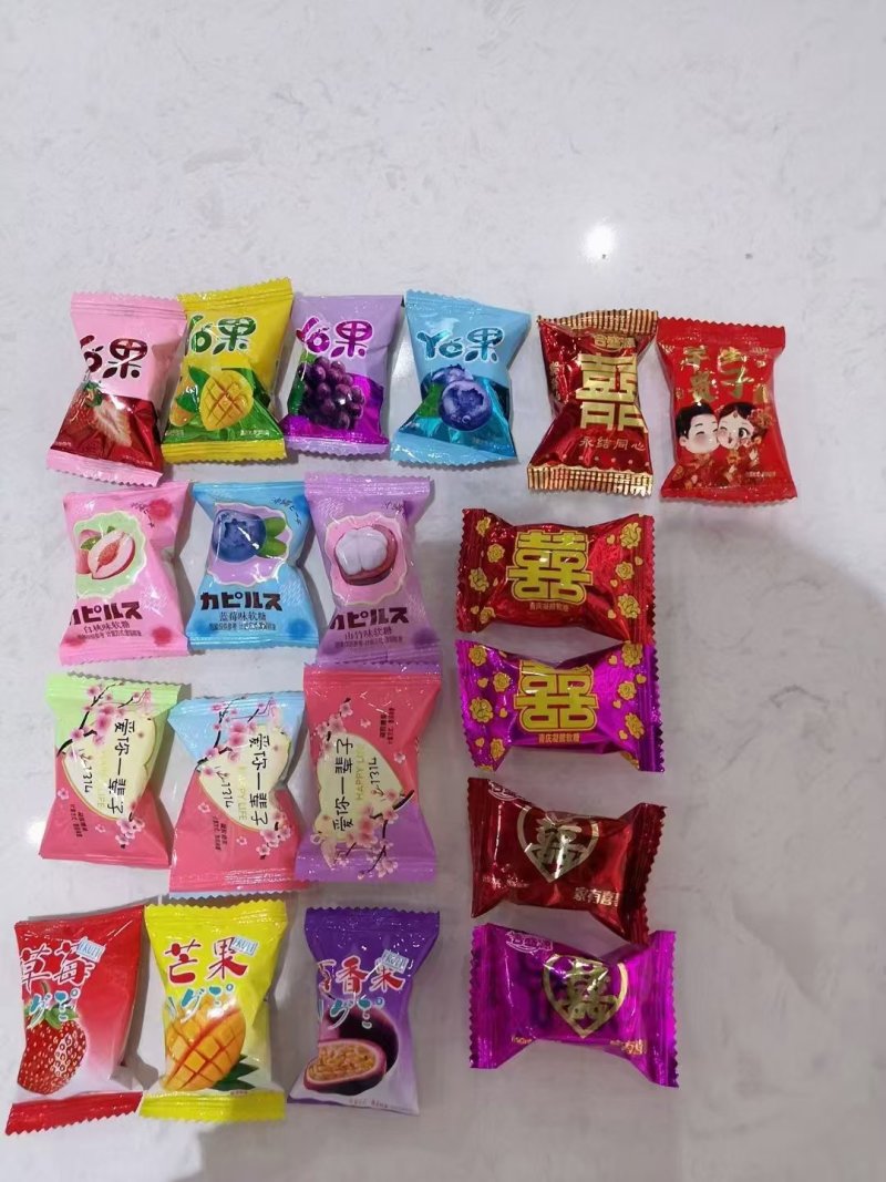 软糖硬糖，2.86一斤水果糖奶可以订做跑江湖赶大集的首先
