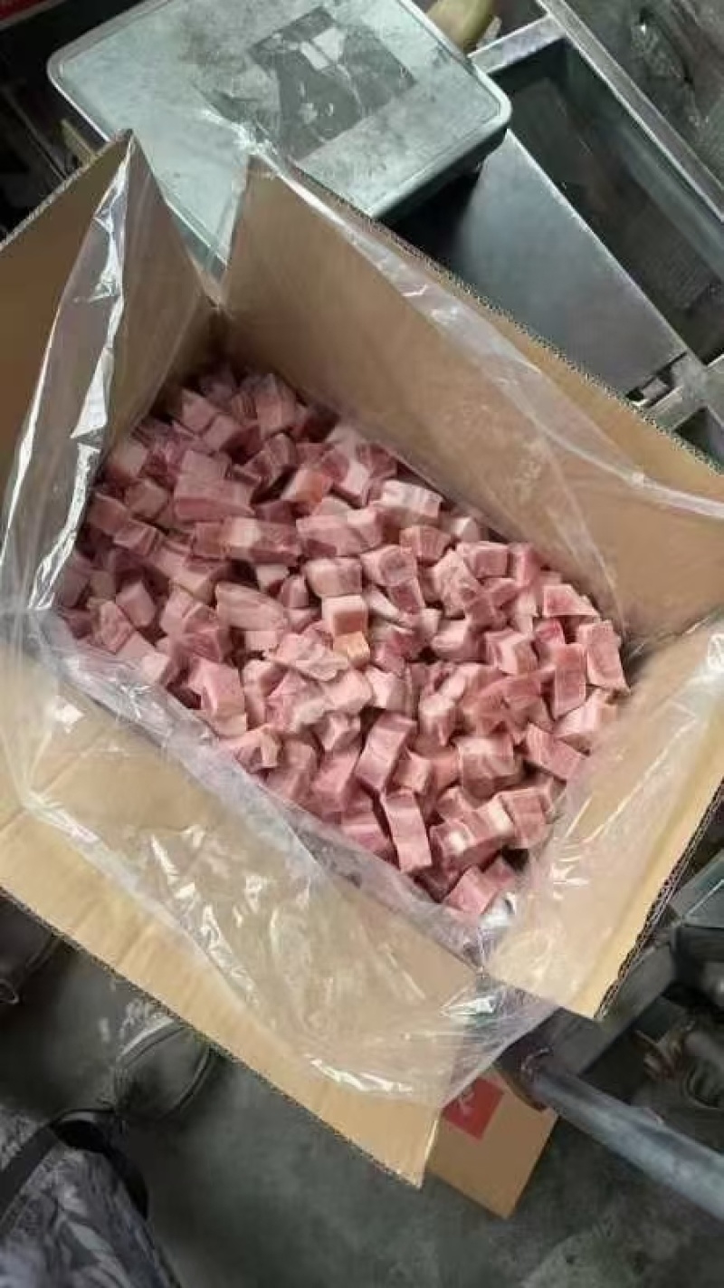 五花肉粒