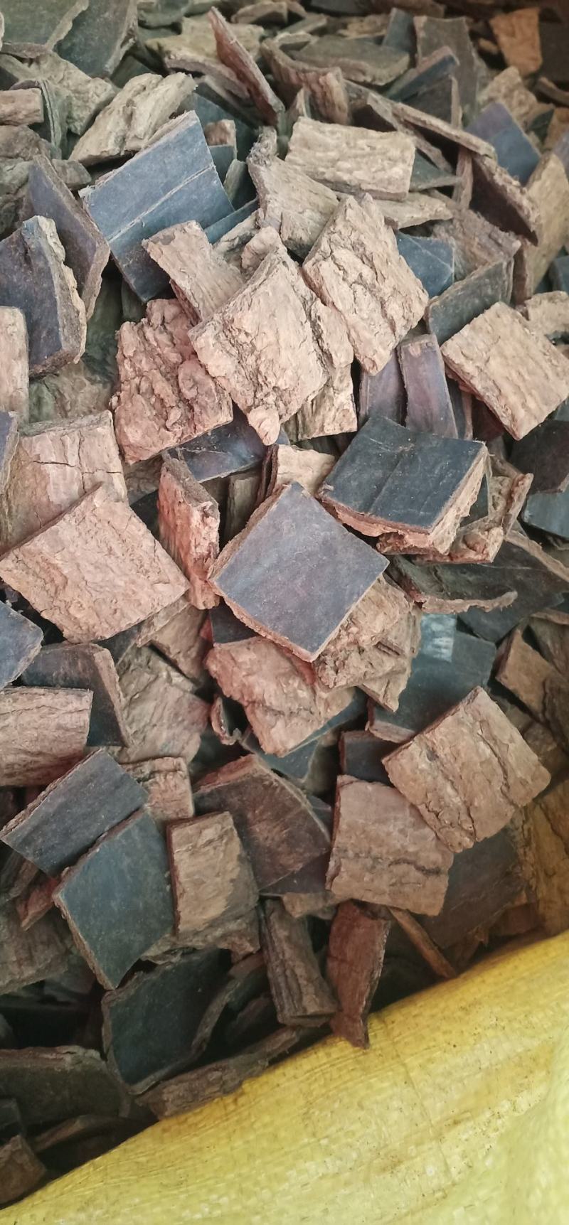 去皮制杜仲中药批发一手货源量大忧惠