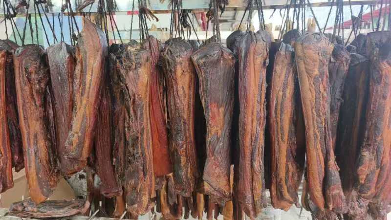 腊肉挑骨老腊肉四川腊肉对接大型商超可视频欢迎下单