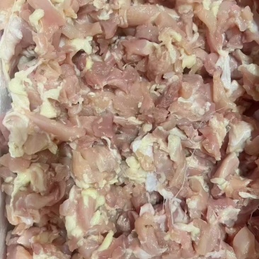 腿精肉，带皮腿肉