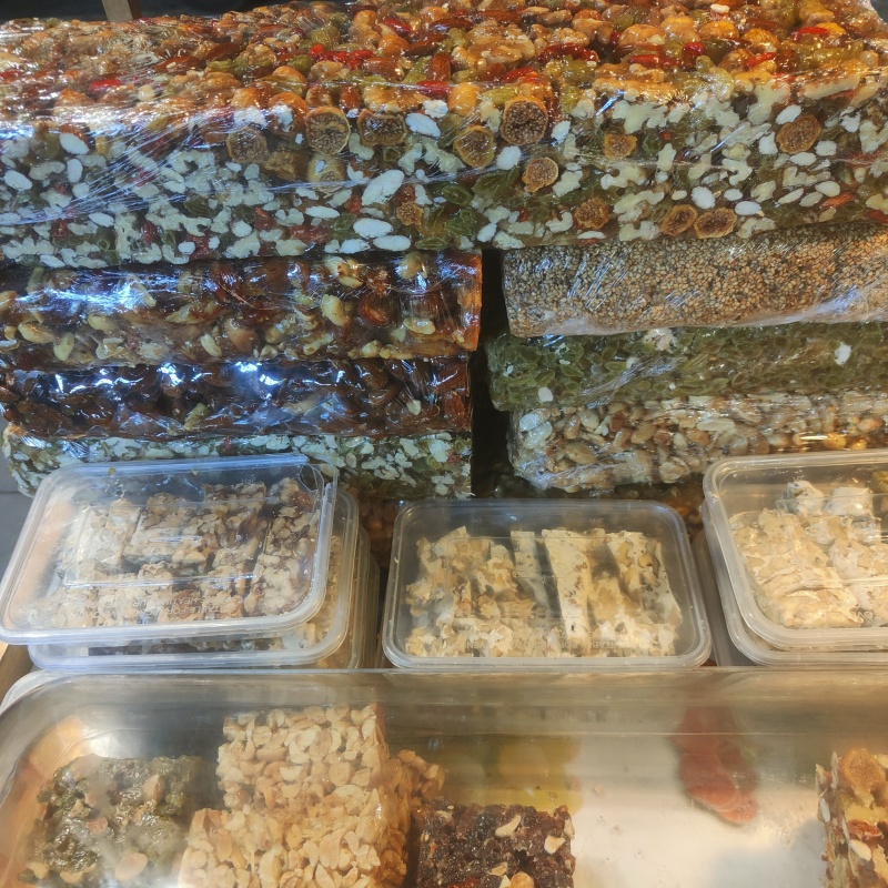 精准特产新疆本地手工做的切糕质量颜色