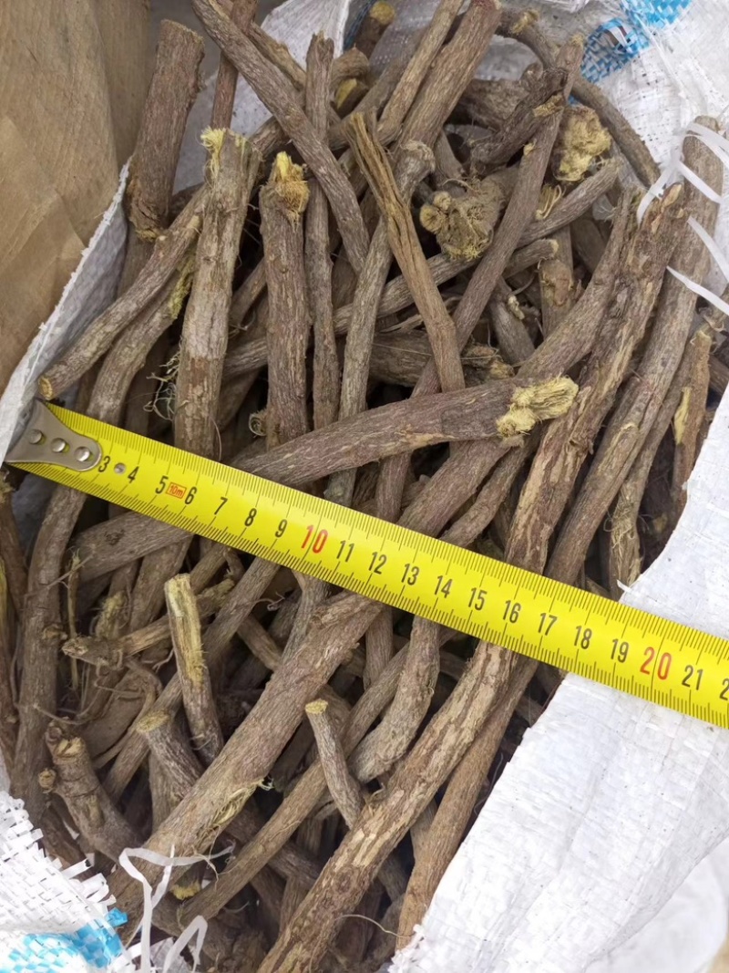 甘草条（各种规格齐全）大货供应，一手货源，欢迎合作交流！！！