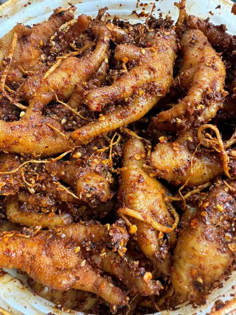 佤味鸡脚