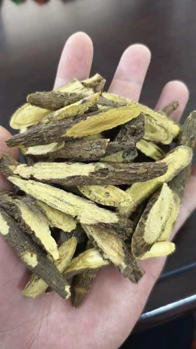 甘草斜片（柳叶片）各种规格齐全，一手货源，欢迎合作交流！！！