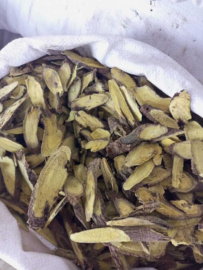 甘草斜片（柳叶片）各种规格齐全，一手货源，欢迎合作交流！！！