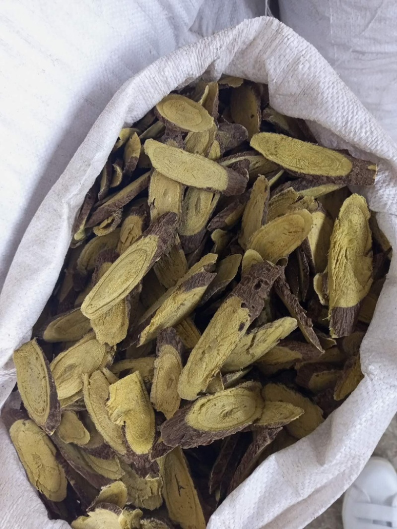 甘草斜片（柳叶片）各种规格齐全，一手货源，欢迎合作交流！！！