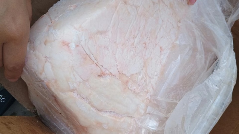 名称:标猪板油日期:新货