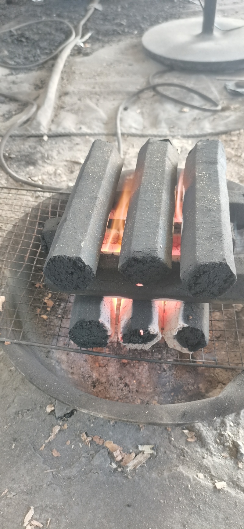机制型炭取暖炭