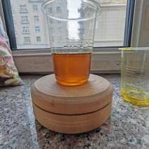 俄籽47含油，油色80-85分油色沉淀和未沉淀的油色