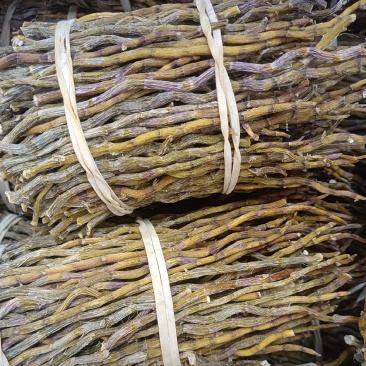 铁皮石斛干筋条粗条（精选货，特级，基地直发，量大从优）
