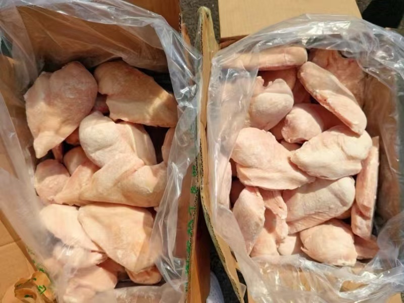 单冻板冻去皮鸡大胸毛胸精修手续齐全货源稳定厂家全国冷链物流发