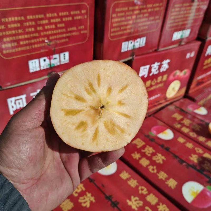 新疆阿克苏苹果，冰糖心超甜精品花牛物美价廉