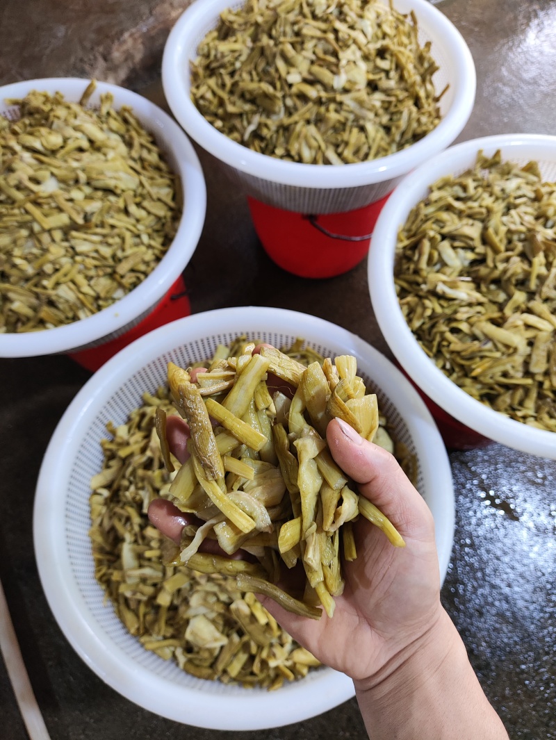 芋苗酸去皮芋蒙芋荷芋苗干芋苗梗去皮芋苗不痒口