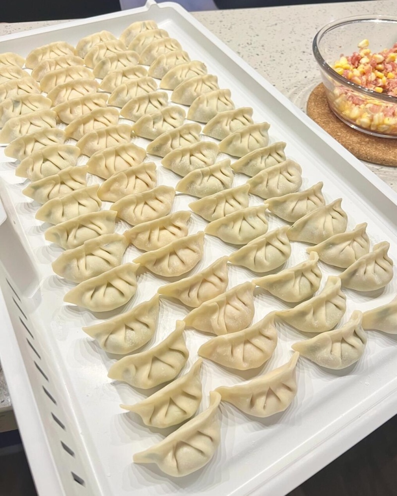 水饺纯手工现包现发品质保证量大从优口味齐全欢迎咨询