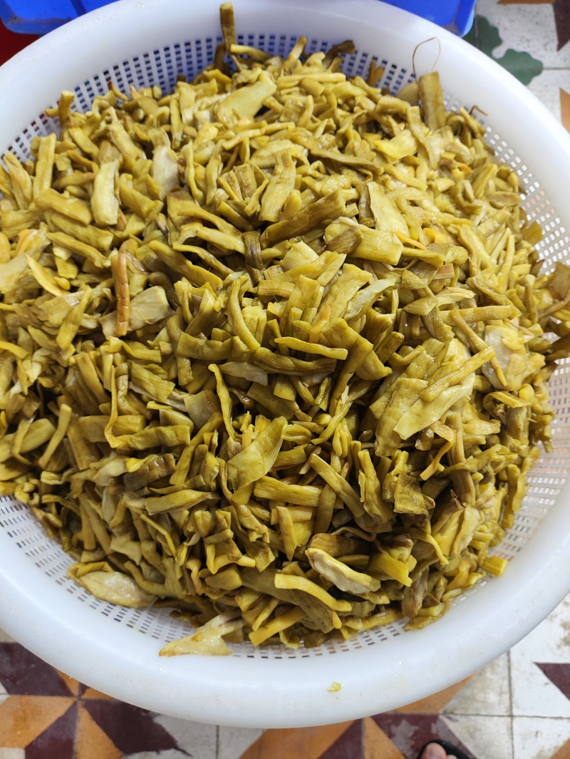 广西芋苗酸去皮芋苗去皮芋蒙芋荷子芋头梗芋苗干