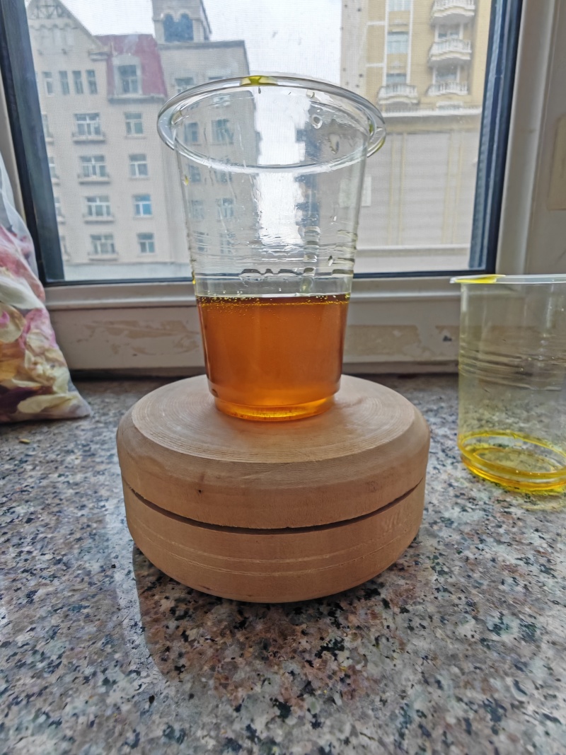 俄籽46含油，油色80-85分油色沉淀和未沉淀的油色