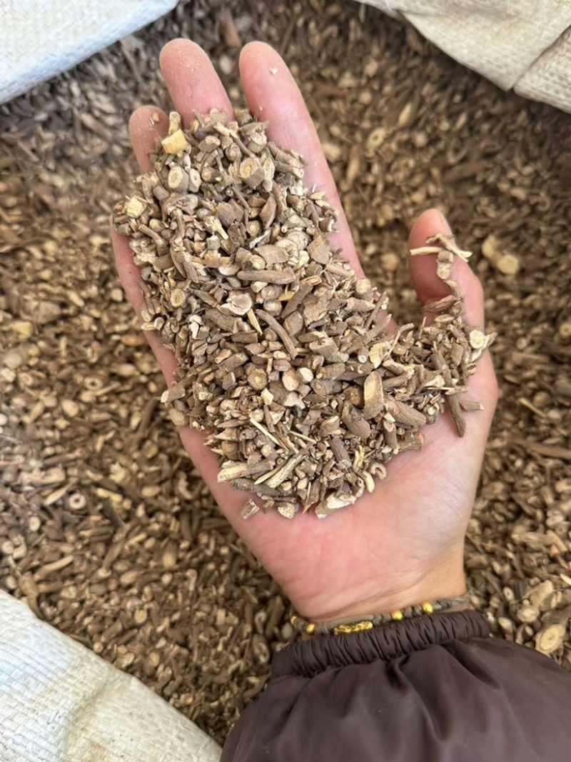 牡丹皮丹皮抽心百分之％100丹皮去皮牡丹皮发货如图现货