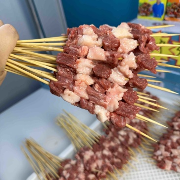 羊肉串，牛肉串，烧烤食材，供应