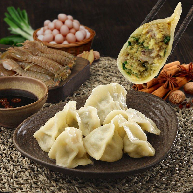渔民自己纯手工制作的原生态皮皮虾馅的三鲜饺子。