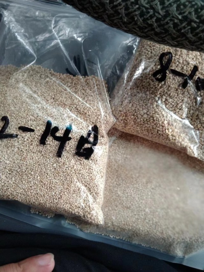 大量供应优质抛光玉米芯颗粒，