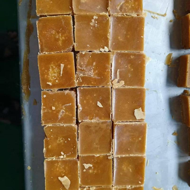 甘蔗源汁红糖
