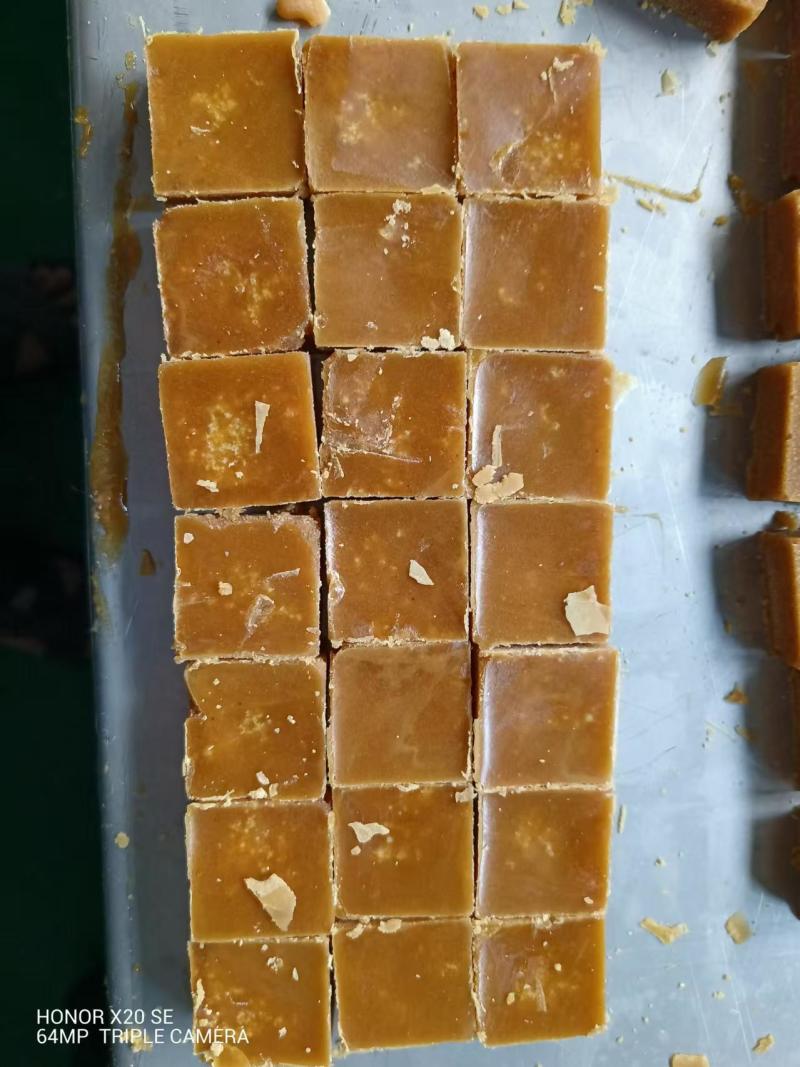 甘蔗源汁红糖