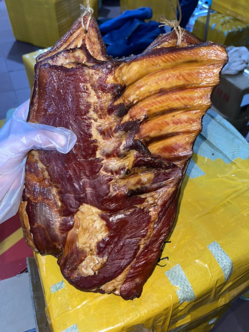 云南麻辣小香猪排一手工厂餐饮净菜食品供应摆摊展会