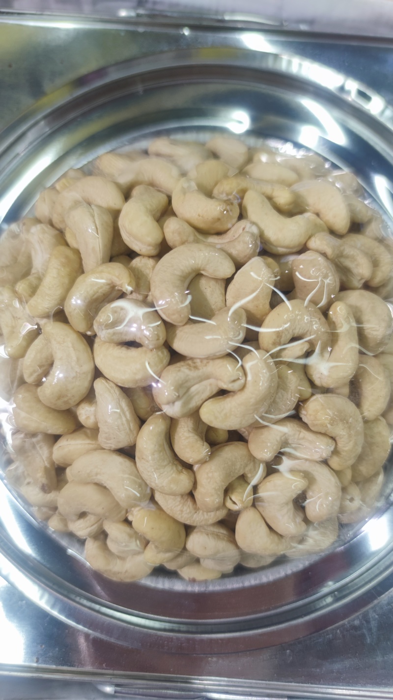 紫衣熟腰果生腰果W240虎皮带衣盐焗熟腰果A170新货