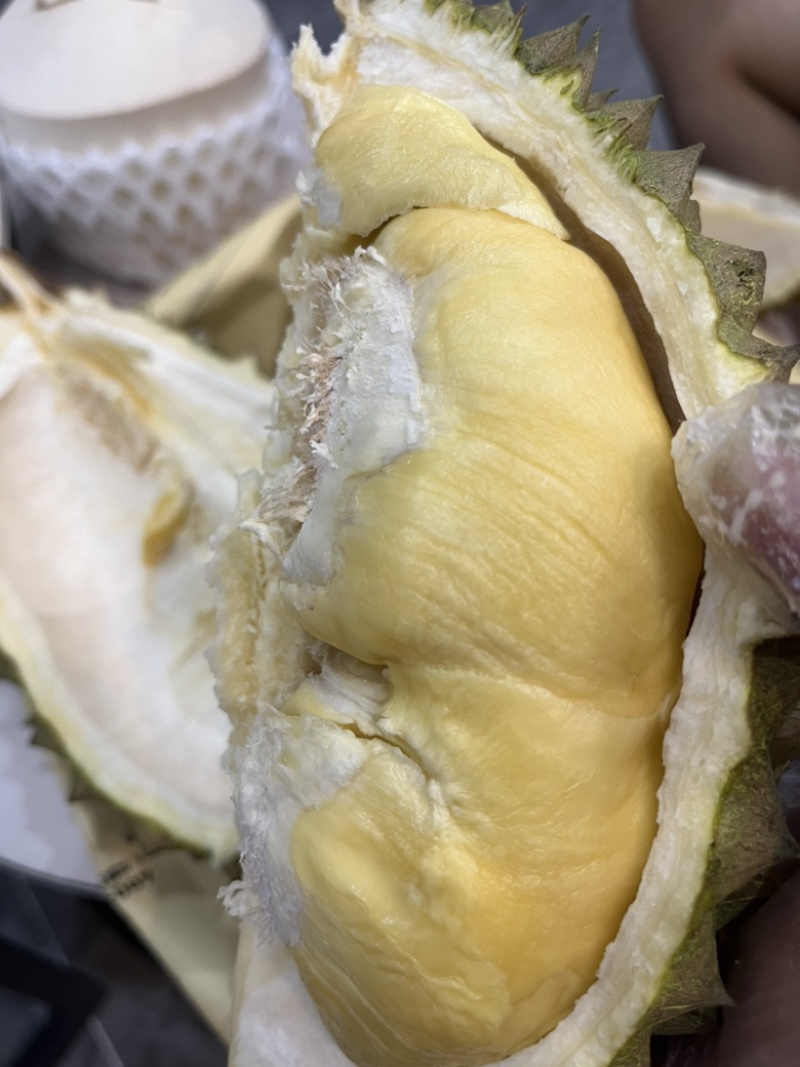 菲律宾黄金普雅榴莲新鲜进口水果小箱3-5头