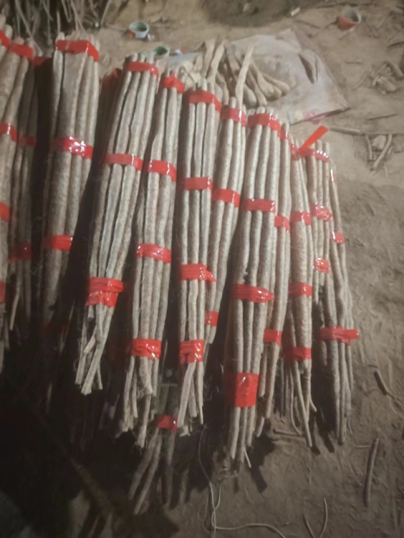 精品白玉山药，品质保障规格齐全，量大从优，稳定供应