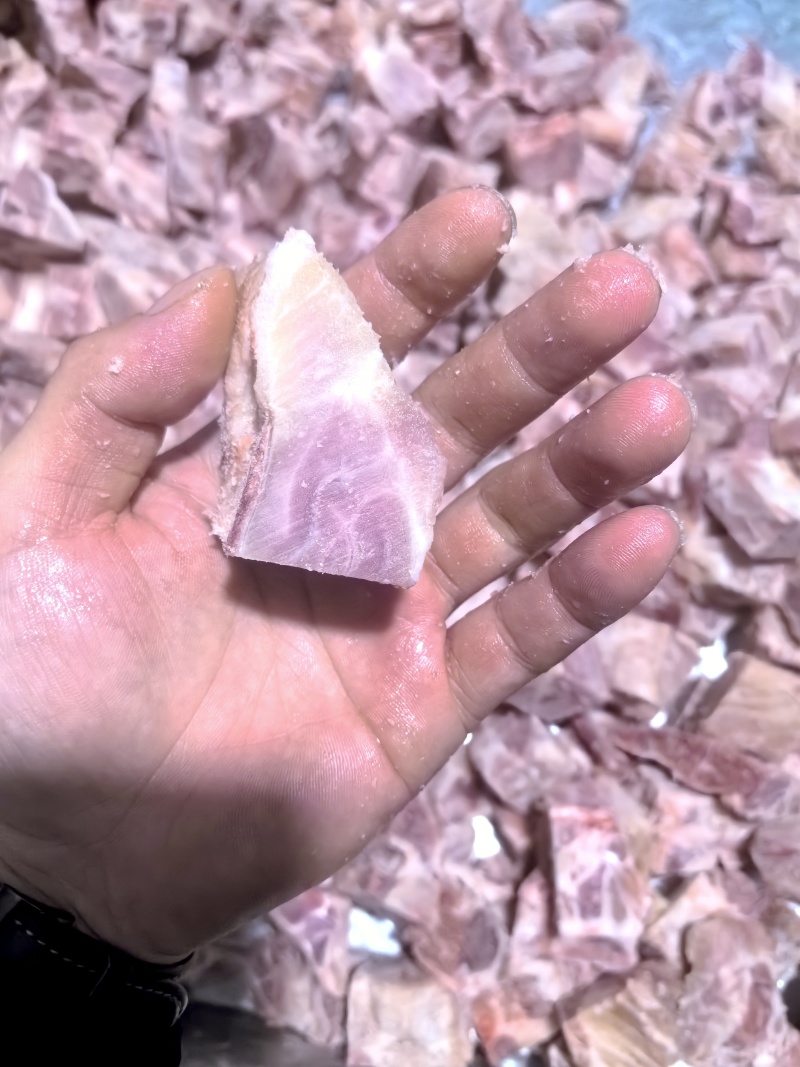排骨粒，电商首选，新鲜美味。每一口都是生活的滋味。