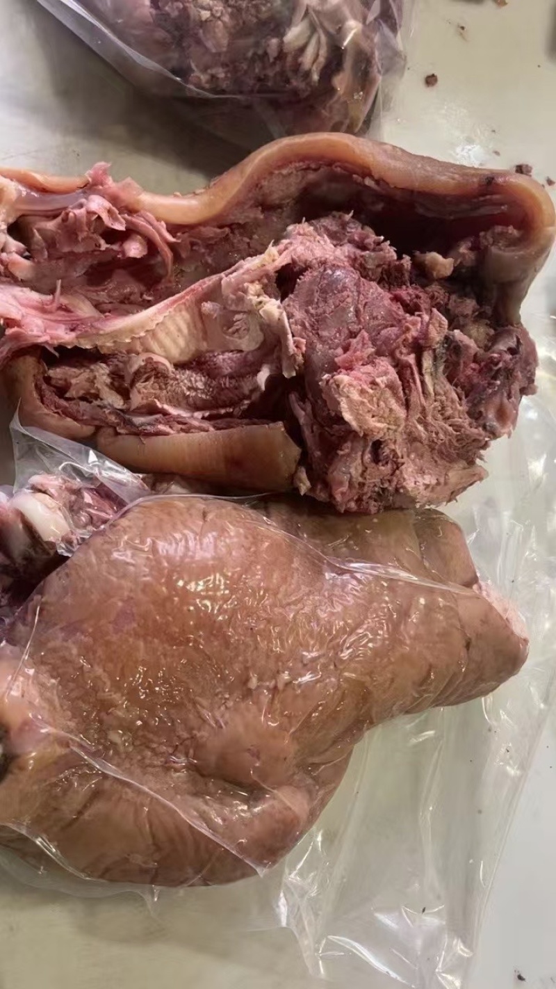 火烧毛熟牛头肉