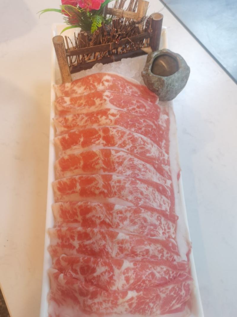 安格斯肥牛！新西兰羊！奶香肥牛！胸口肉！雪花！