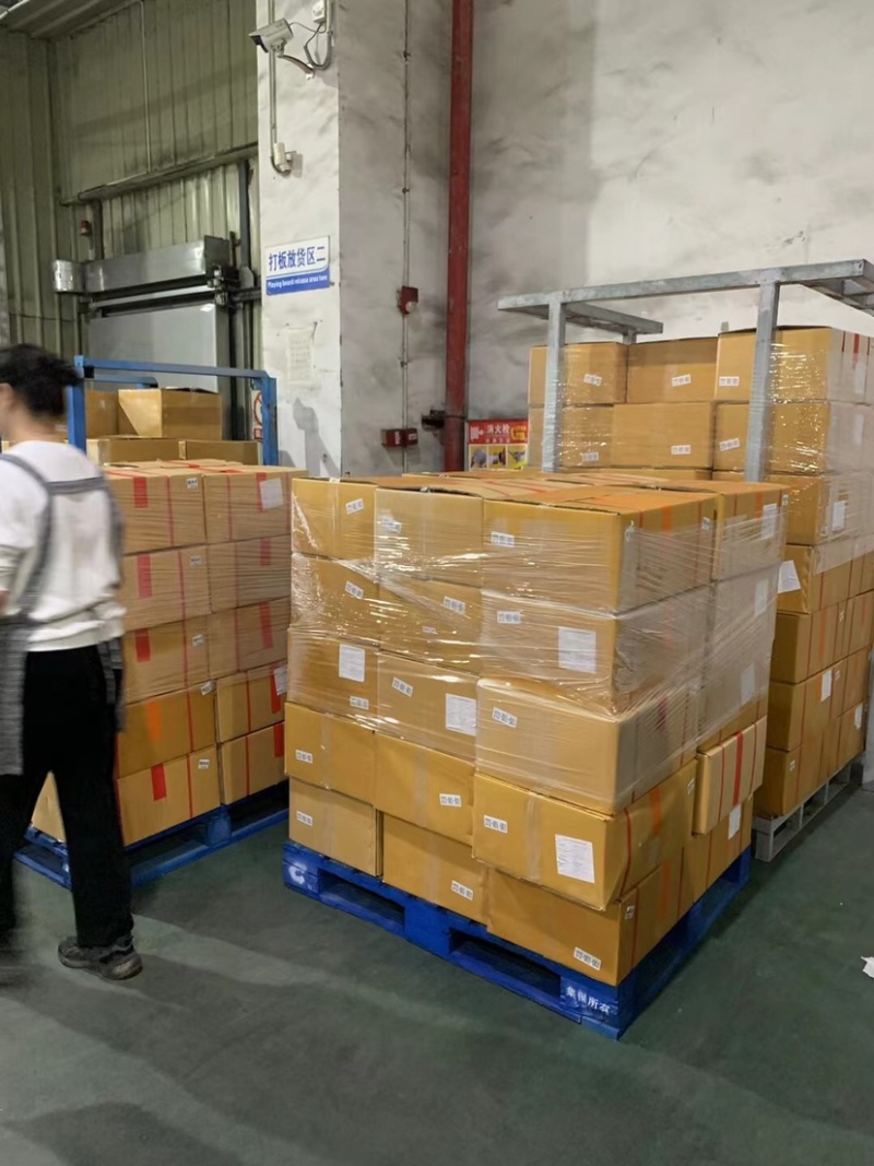 液氮冷冻金枕榴莲整果液氮干尧榴莲广州江南市场源头