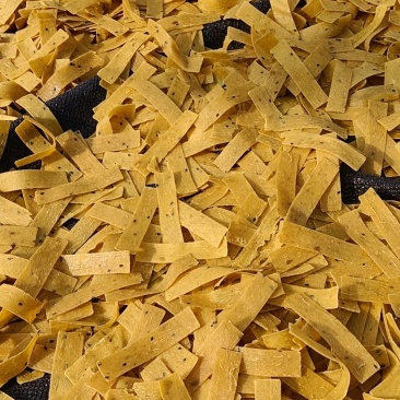 湖北省宜城市半成品黑芝麻红薯片红薯干常年大量供应