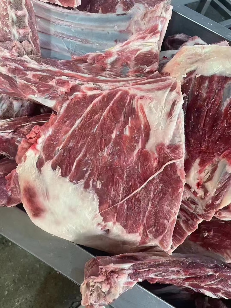 大羊带边加肉方间骨