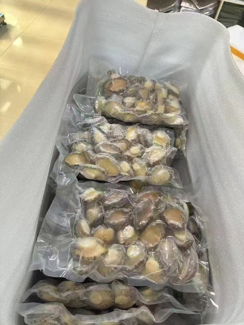 冷冻鲍鱼肉大量有货，一手货源，对接全国市场电商平台