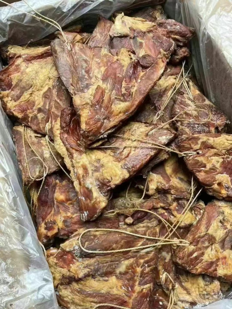 四川风味三角腊排风干腊肉跑江湖地摊五香麻辣风干腊排三角排