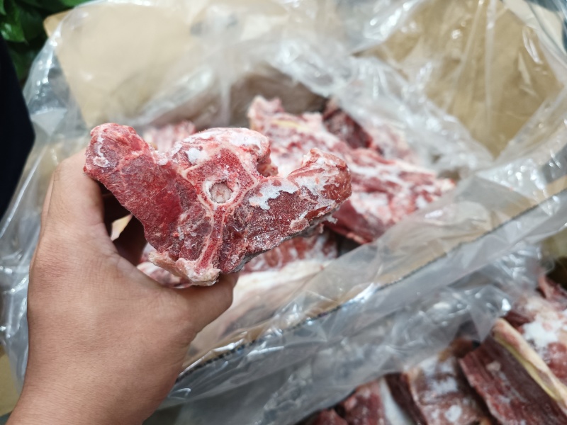 大满肉羊蝎子，带肉高，颜色鲜亮，客户反馈很好，一件也批发