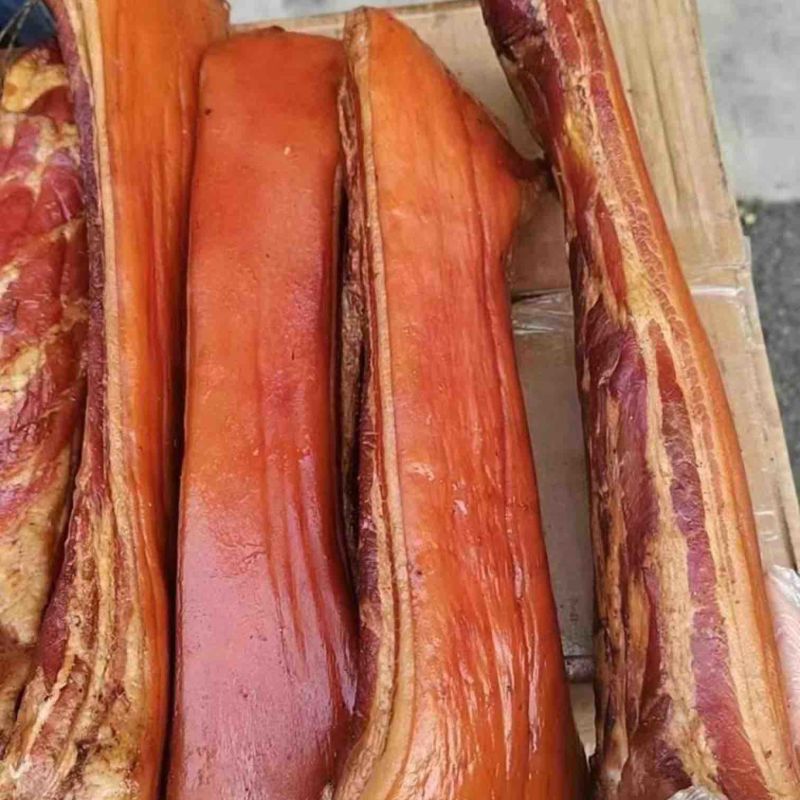 烟熏五花腊肉，腊肉，烟熏制品